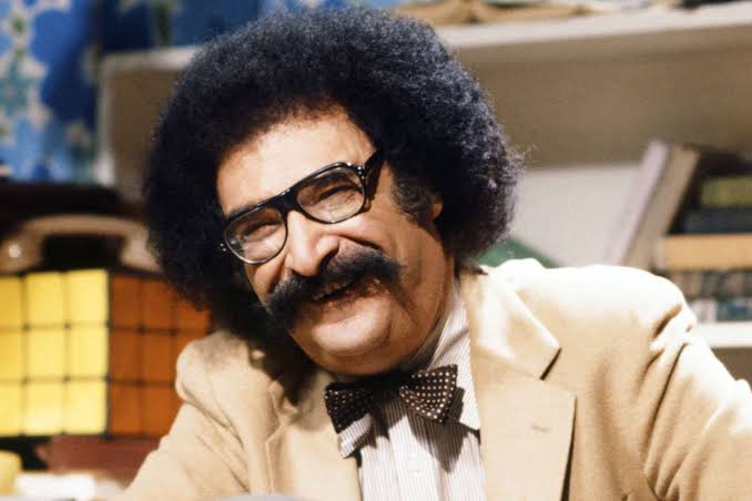 Gene Shalit, Former Today Show Critic With Iconic Mustache, Dies at 100