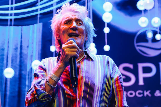 Rock superstar cancels remaining dates on Las Vegas Strip
