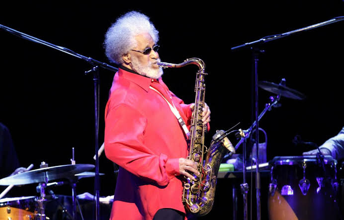 Sonny Rollins, pioneering jazz saxophonist, dies at 95