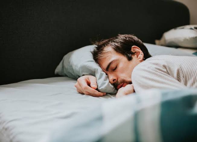 Sleep Experts Are Revealing The "Sweet Spot" Amount Of Sleep For Healthy Aging