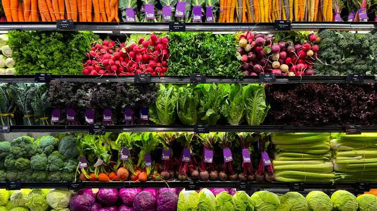 No, You Shouldn’t Avoid Fruits and Vegetables Due to Cyclospora