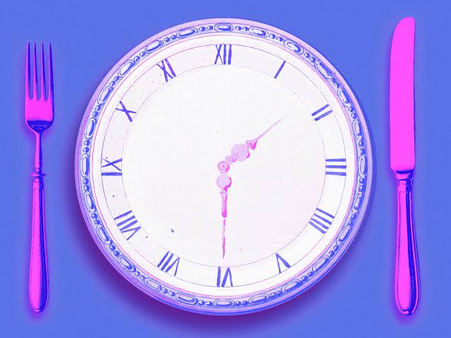 The Actual Benefits of Intermittent Fasting, According to Experts
