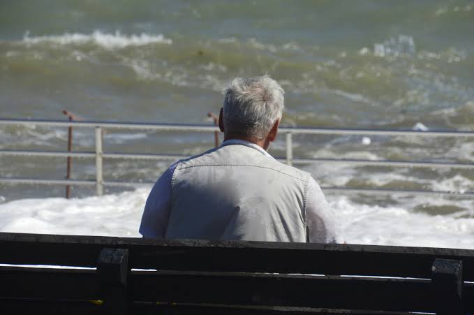 Cancer risk is significantly higher for adults who have never married, finds large study