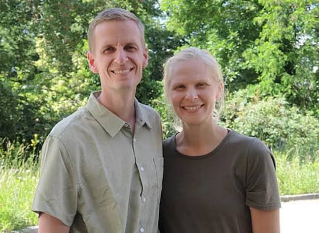 American doctor who recovered from Ebola back in U.S., says he's "feeling well"