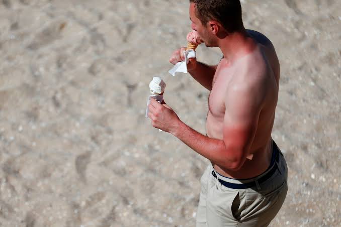 How toxic masculinity and ‘wellness’ influencers could be giving you skin cancer