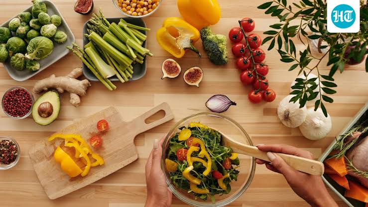 Doctor shares 5 nutrition tips for maintaining thyroid health ahead of World Thyroid Day 2026 | Health