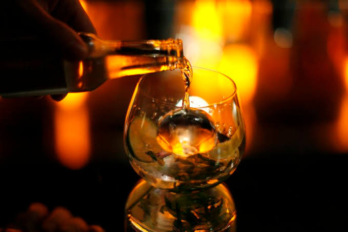 A government-commissioned study found drinking risks. US guidelines didn’t feature its findings