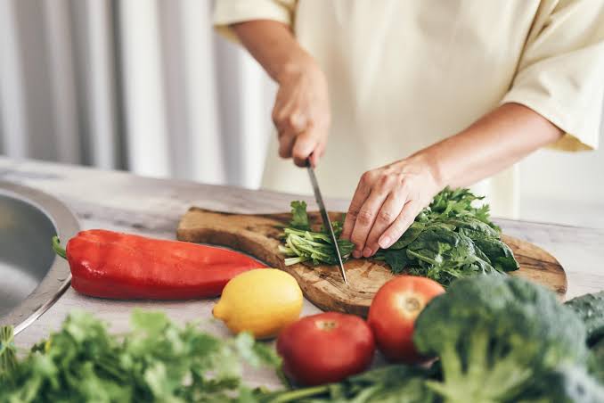 What to Eat for Better Heart Health, According to New Guidelines