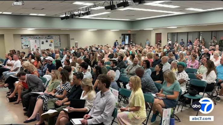 Ladera Ranch cluster of child cancer cases prompts residents to speak out at town hall