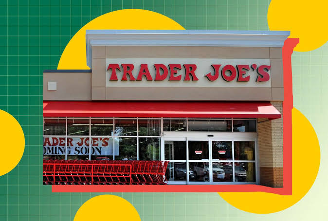 We Asked Dietitians to Name the Healthiest Snack at Trader Joe’s—These Are Their Favorites