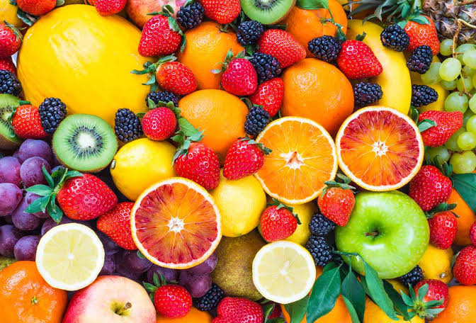 The Fruits With the Highest—and Lowest—Natural Sugar Levels