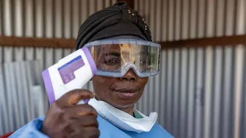 Ebola in DR Congo: Mass gatherings banned in Kinshasa to contain spread