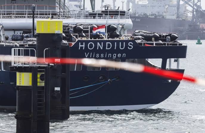 Hantavirus cases linked to cruise ship rise to 12 after crew member tests positive