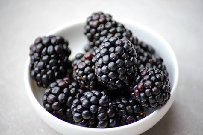 Some fruits and vegetables are especially good for heart health
