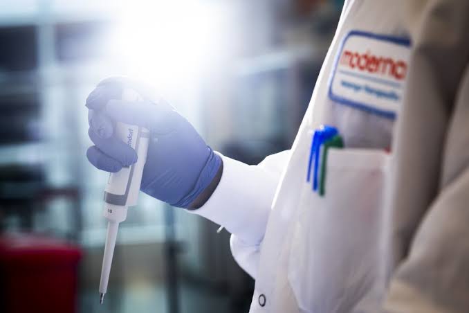 U.S. approves Moderna’s mRNA vaccine for flu—the first of its kind