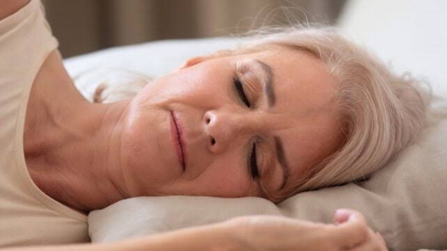 One Sleep Habit Could Boost Your Heart Health, Study Suggests