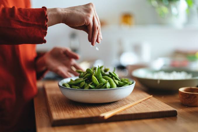 5 foods to support strong bones