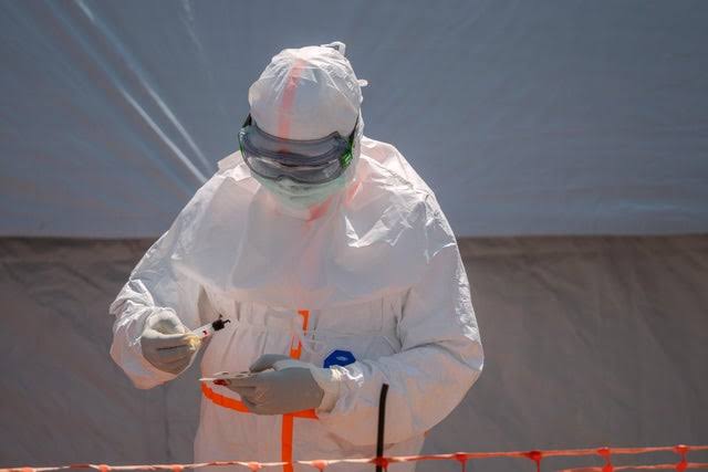 U.S. citizen working for humanitarian organization in Congo tests positive for Ebola, CDC says