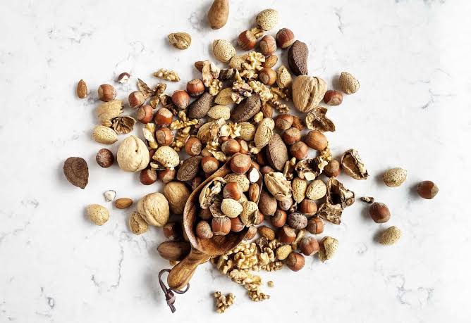 The One Nut Dietitians Recommend for Brain, Heart, and Gut Health