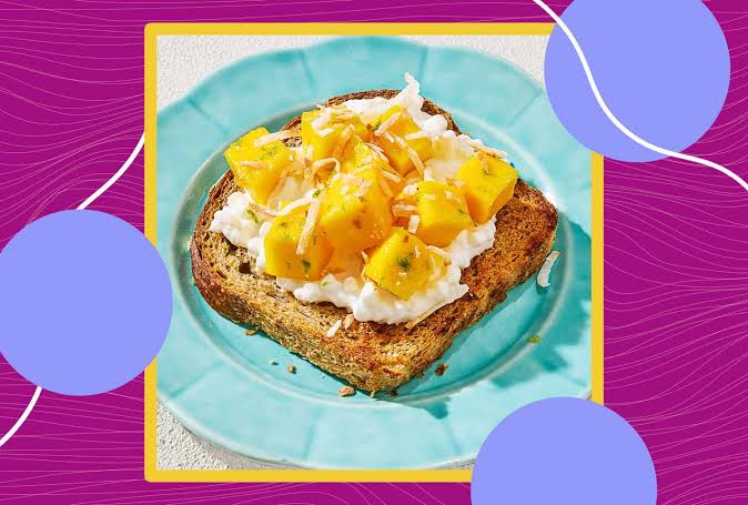 4 Breakfast Foods with More Protein Than an Egg