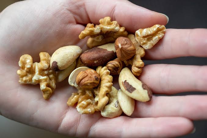 20 foods that support brain health and function