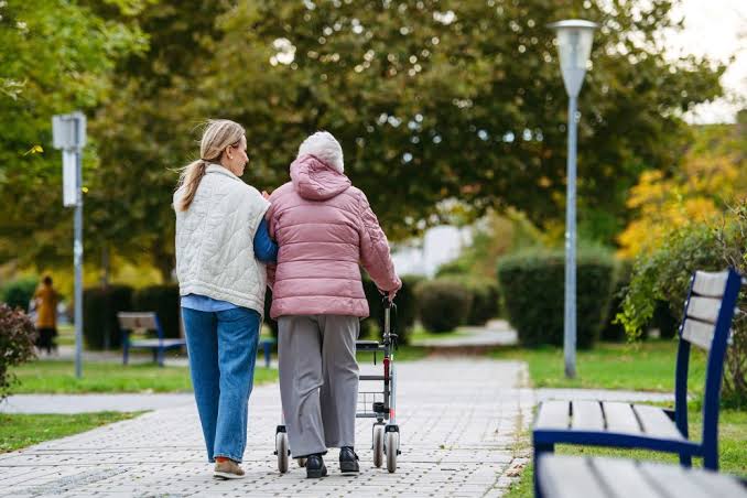 Avoiding 3 things during middle age may delay dementia risk by 13 years