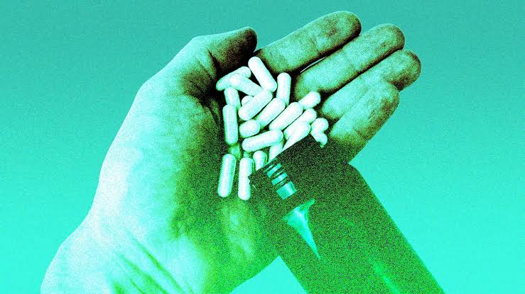 Scientists Warn a Popular Joint Supplement May Accelerate Your Risk of Cognitive Decline—Here's What to Know