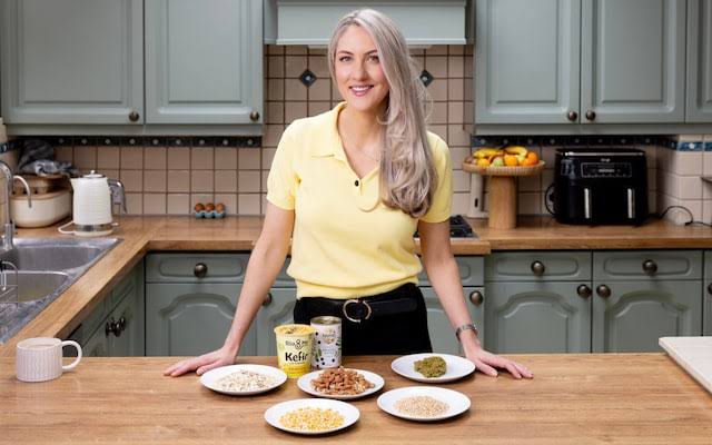 As a gut health scientist, these are the foods I eat to reduce my bowel cancer risk