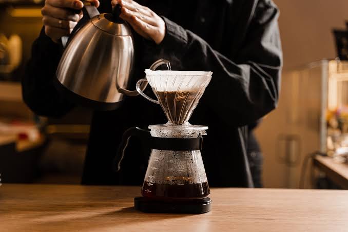 Filtered coffee links to slower biological aging while instant coffee shows the opposite