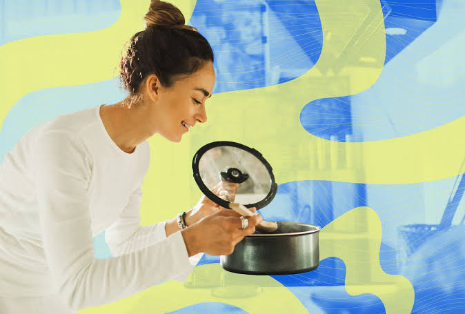 The #1 Friday Habit You Should Start to Lose Visceral Fat, According to Experts