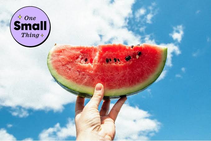Soothe sunburns with aloe, find your 'golden hour,' and run your wrists under cold water — plus 5 more health tips to help you have a great week