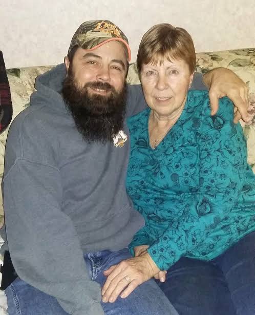 Watson IL Woman Undergoes Groundbreaking Procedure