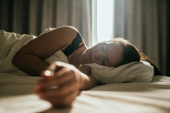 Massive New Study of 500,000 People: Sleep Exactly This Much Every Night