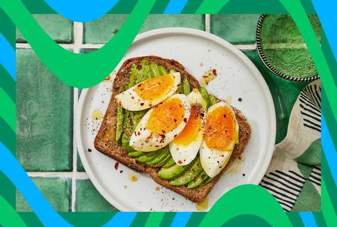 What Happens to Your Blood Sugar When You Eat an Avocado Every Day, According to New Research