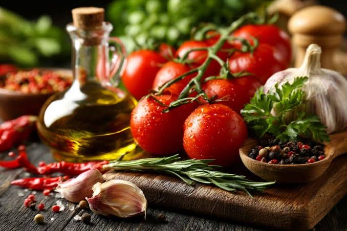 Mediterranean Diet Boosts Psychological Well-Being Over Age 50