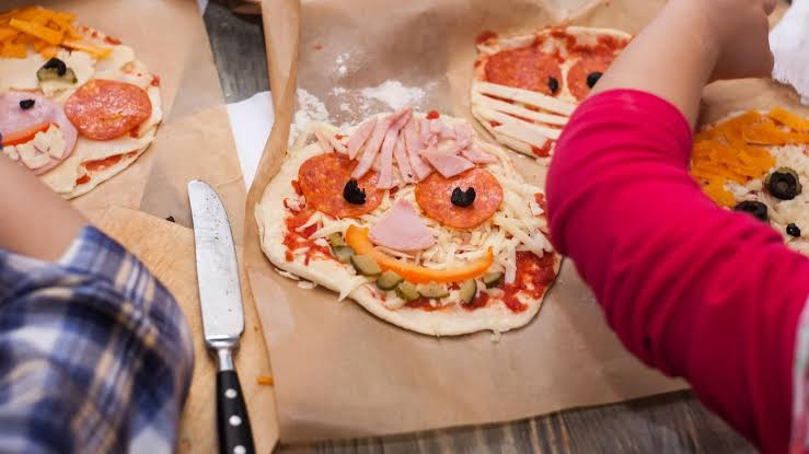 Why Are Humans The Only Animals That Cook Their Food? An Evolutionary Biologist Explains