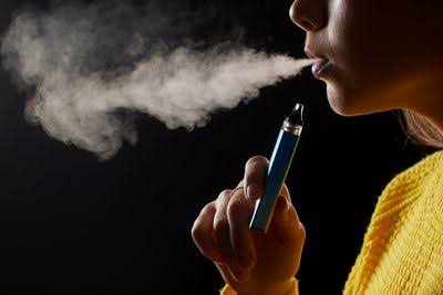 Vapes And E-Cigs Cause Cancer In Their Own Right, Scientists Claim, And Society Shouldn't Wait 100 Years To Act