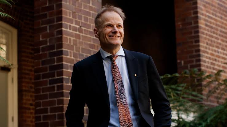 State funeral honour for Scolyer, as final letter to the nation revealed