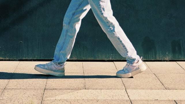 New Daily Steps Goal Shows You Don't Need 10,000 to Keep The Weight Off