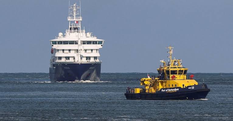 Hantavirus-hit liner reaches Rotterdam, crew being quarantined and ship disinfected