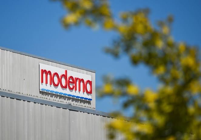 Moderna Begins Human Trial of Experimental Ebola Vaccine in Canada
