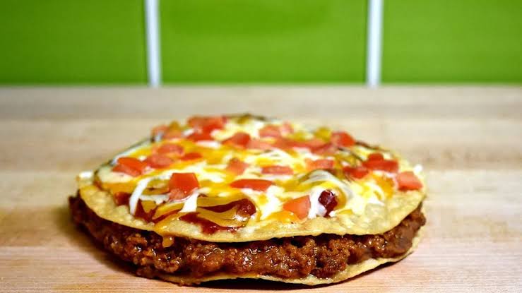 Doctors reveal healthiest fast-food meals and the menu items they say to avoid
