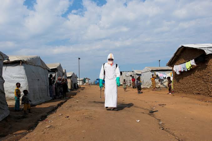 What experts are saying as Ebola outbreak in Congo and Uganda kills more than 1,000 people