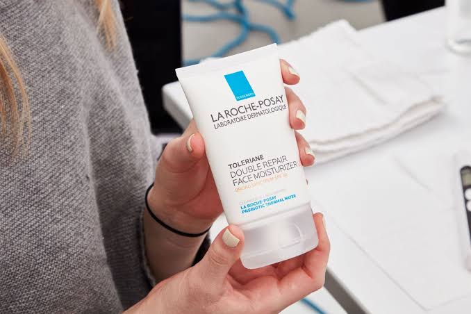 This La Roche-Posay Face Cream Was Already a ‘Holy Grail,’ but This New SPF Version Makes Mornings Even Easier