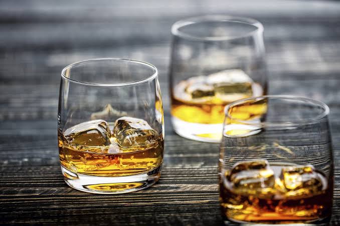 What a study at odds with Trump officials’ health guidance found on alcohol limits