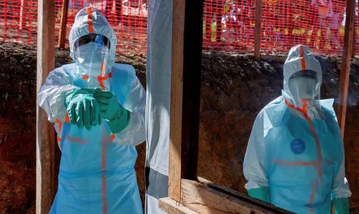 Ebola recoveries bring signs of hope in DRC as suspected cases emerge outside Africa