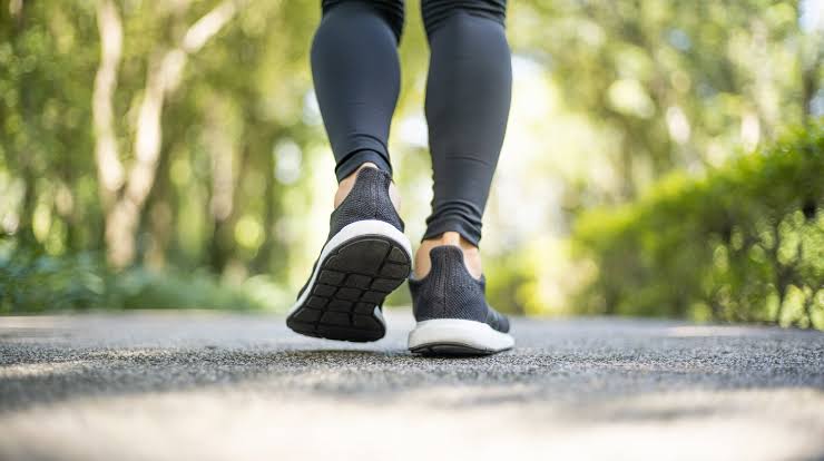 4 Ways To Make Your Daily Walk More Effective