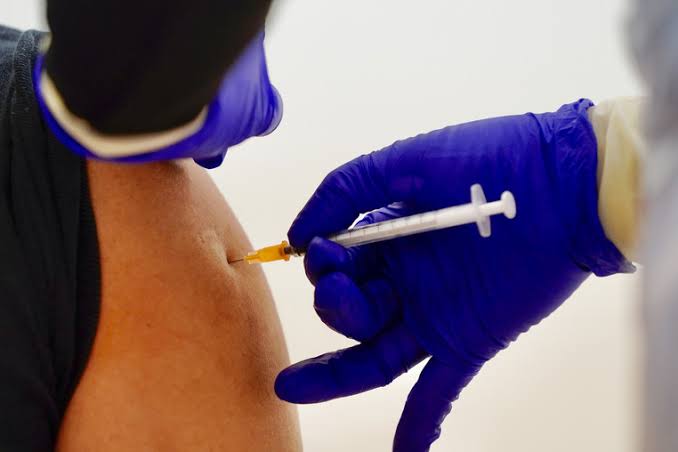 Covid vaccine still pays off, report says
