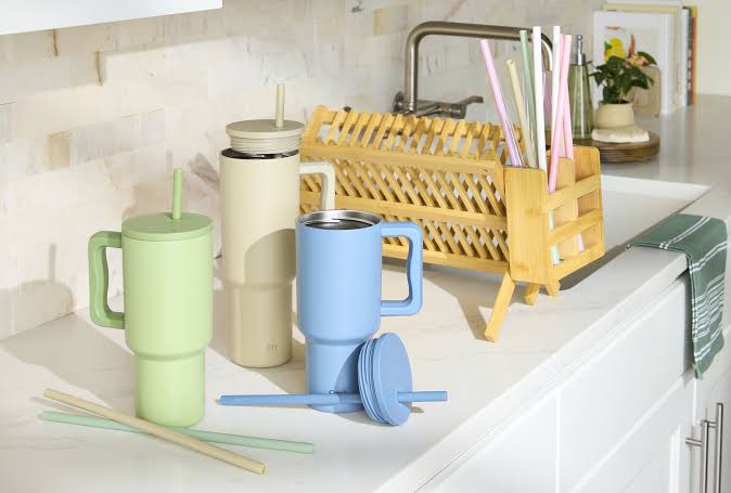 We Asked Cleaning Pros If You Actually Need to Wash Your Water Bottle After Every Use—They All Agreed
