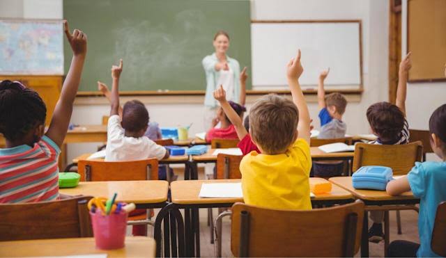 30 facts you were taught at school that aren't actually true anymore